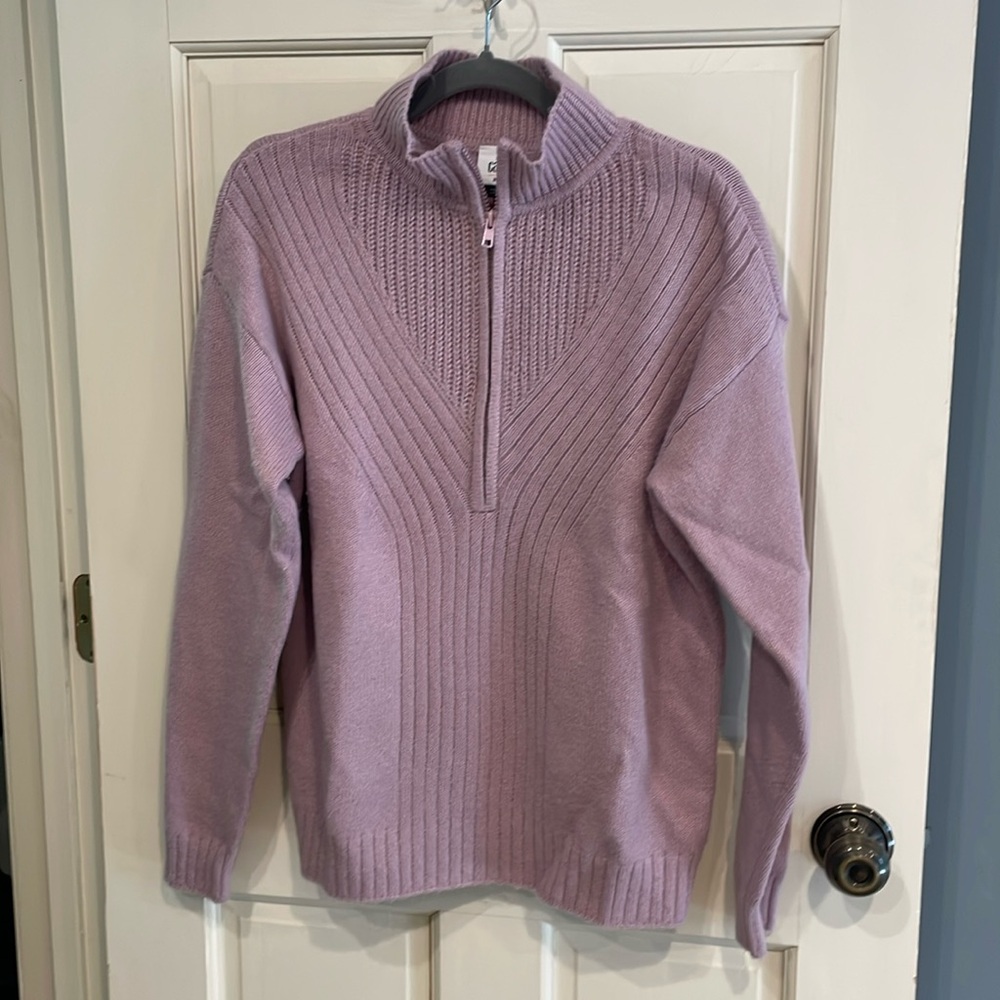 Ladies sweater